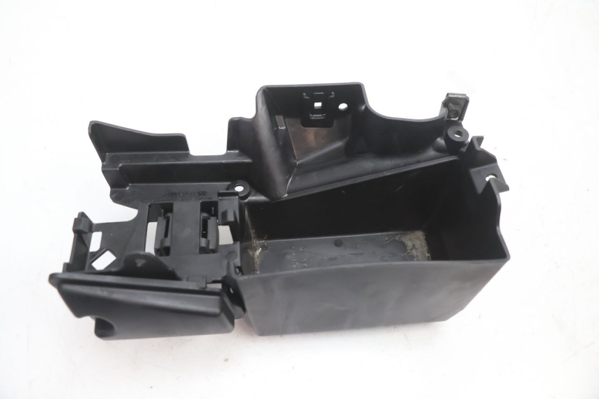 photo de SUPORTE DE BATERIA KAWASAKI ER-6 ER6 N 650 (2005 - 2009) - Detalhe da peça