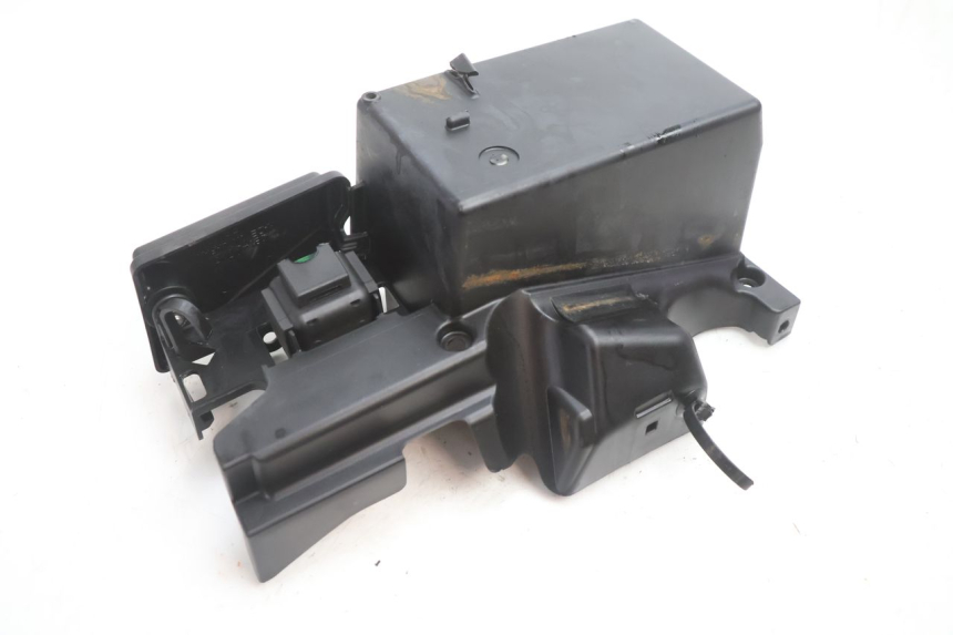 photo de SUPORTE DE BATERIA KAWASAKI ER-6 ER6 N 650 (2005 - 2009) - Vista geral