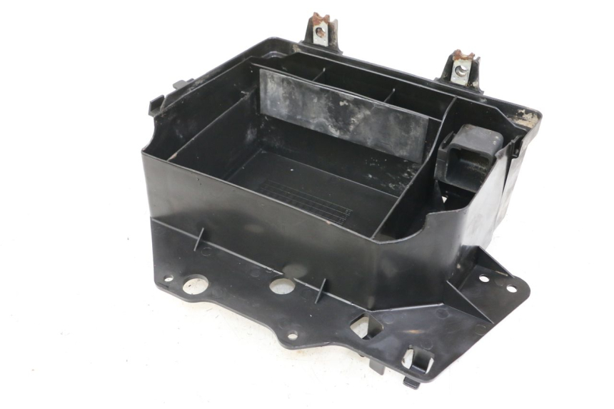 photo de CAIXA DE BATERIA HONDA FES PANTHEON 2T 125 (1998 - 2002) - Detalhe da peça