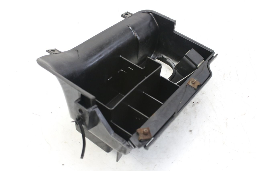 photo de SUPORTE DE BATERIA HONDA FES S-WING SWING ABS 125 (2007 - 2015) - Estado da superfície