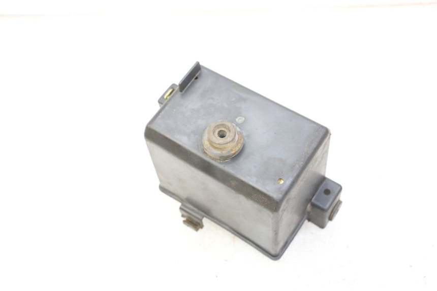 photo de CAIXA DE BATERIA YAMAHA FJ 36Y 1100 (1984 - 1985) - Detalhe da peça