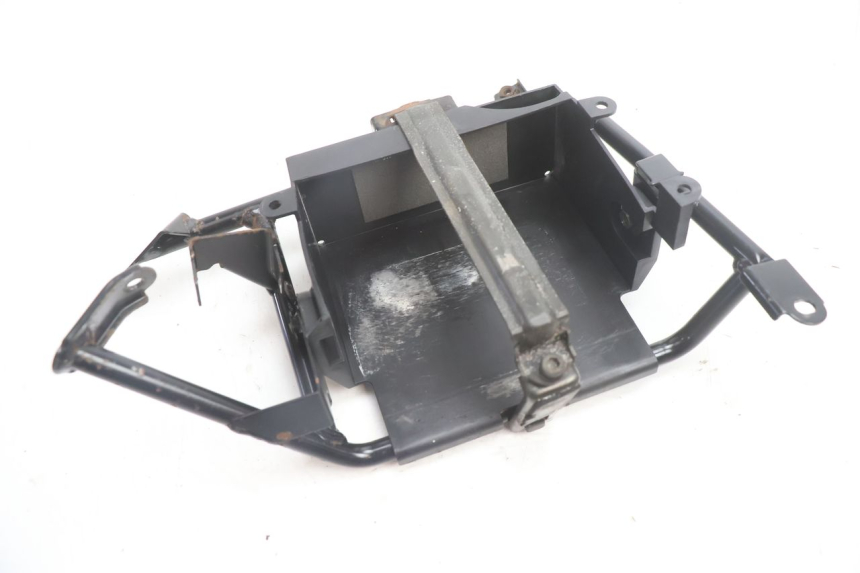 photo de CAIXA DE BATERIA YAMAHA FJR 1300 (2001 - 2005) - Detalhe da peça