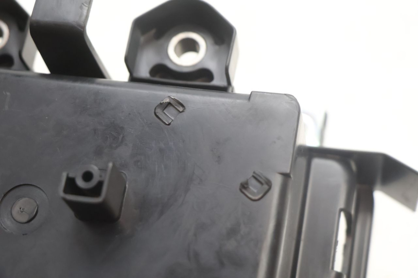 photo de SUPORTE DE BATERIA HONDA FJS SILVER WING SILVERWING 400 (2005 - 2008) - Vista geral