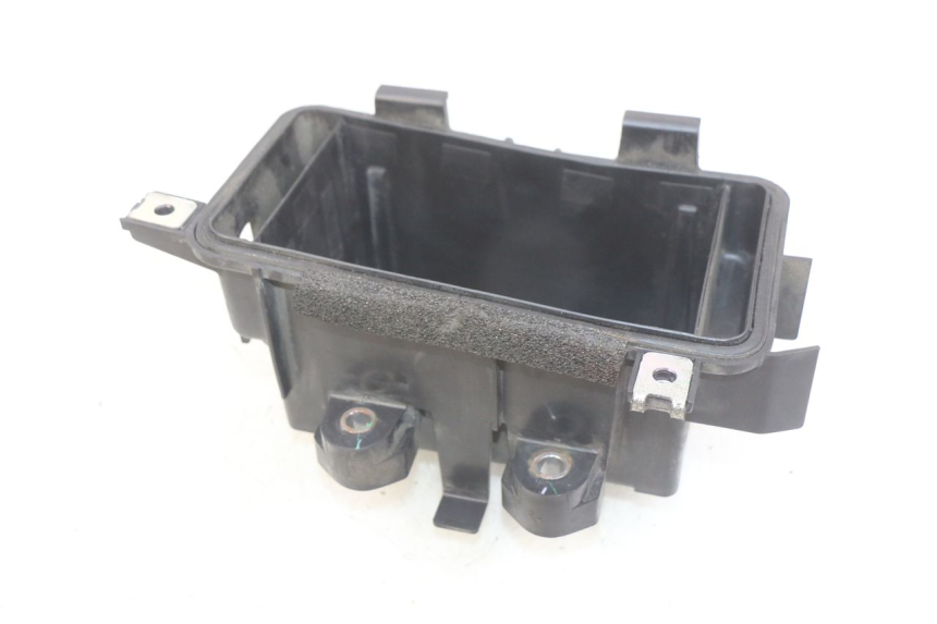 photo de SUPORTE DE BATERIA HONDA FJS SILVERWING SILVER WING 400 (2009 - 2016) - Detalhe da peça