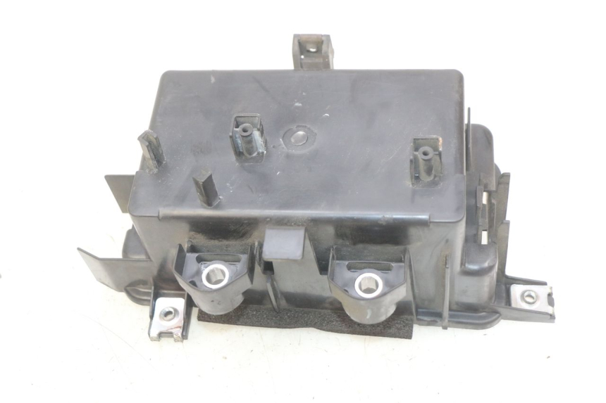 photo de SUPORTE DE BATERIA HONDA FJS SILVERWING SILVER WING 400 (2009 - 2016) - Zoom do estado de desgaste
