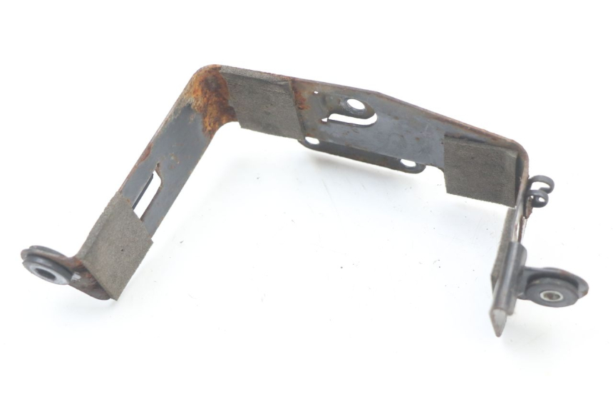 photo de CAIXA DE BATERIA SUZUKI GN 125 (1997 - 2000) - Detalhe da peça