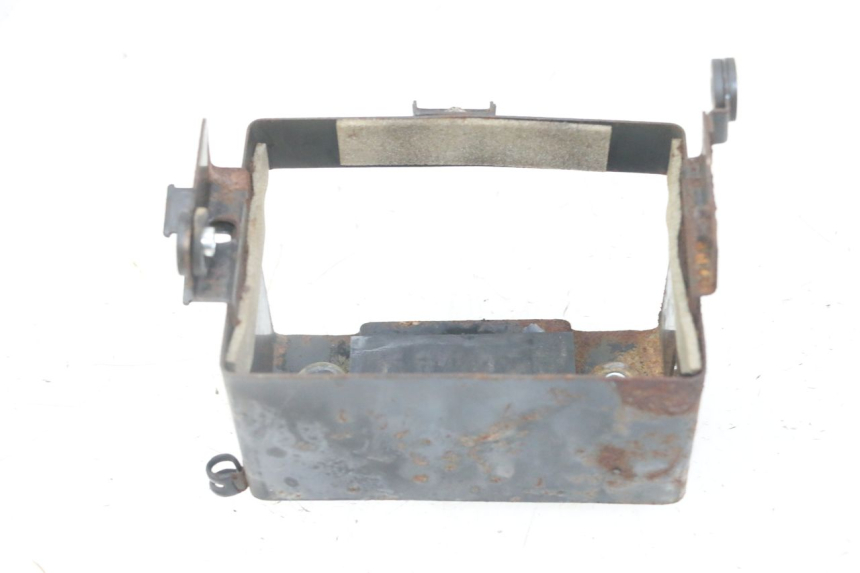 photo de SUPORTE DE BATERIA SUZUKI GS GSE 500 (2001 - 2003) - Outro ângulo de visão