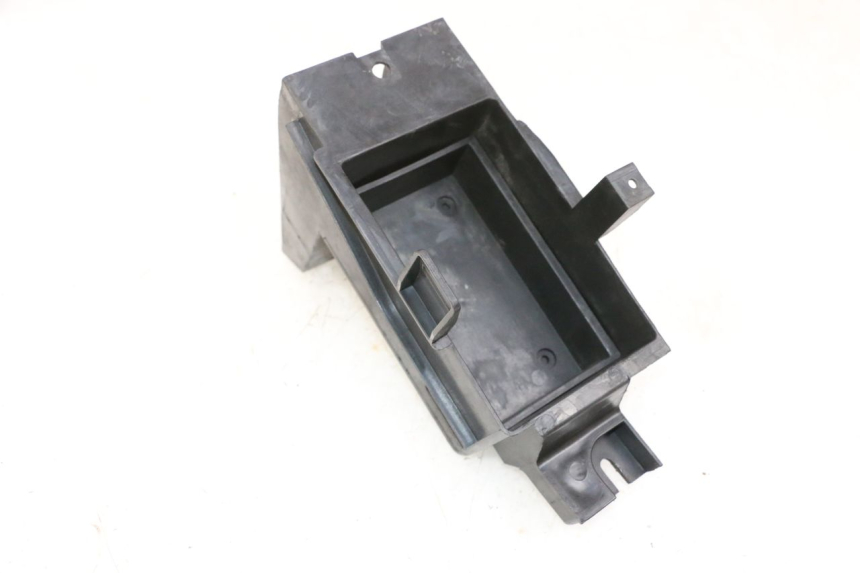 photo de CAIXA DE BATERIA JM MOTORS GTS 125 (2015 - 2019) - Zoom do estado de desgaste