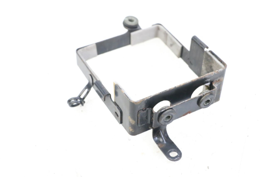 photo de CAIXA DE BATERIA SUZUKI GZ MARAUDER 125 (1998 - 2004) - Outro ângulo de visão