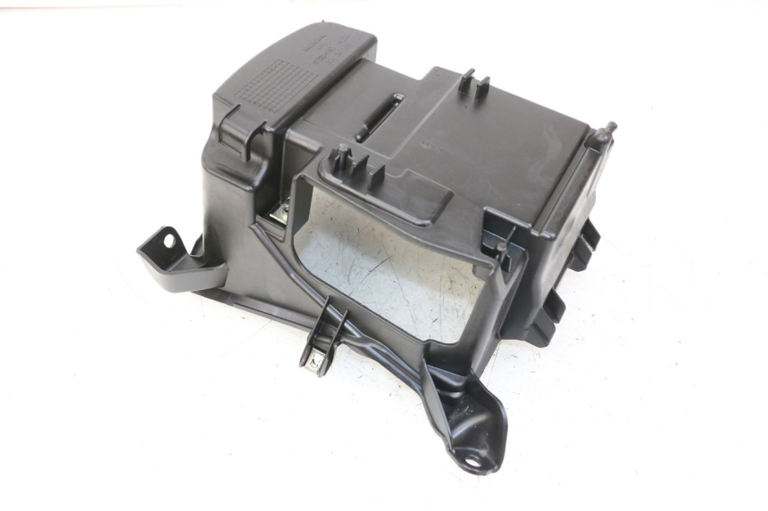 photo de SUPORTE DE BATERIA HONDA FORZA 125 (2021 - 2025) - Outro ângulo de visão