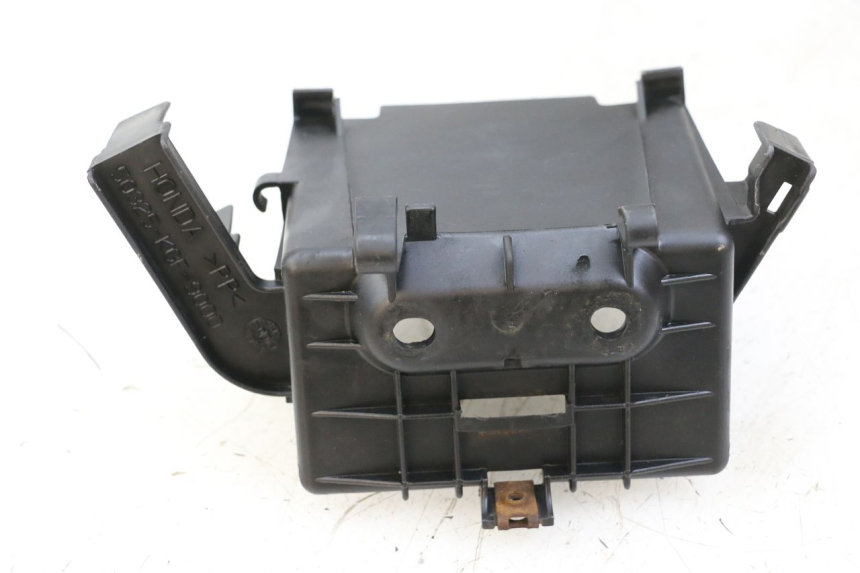 photo de SUPORTE DE BATERIA HONDA NES AROBASE 125 (2000 - 2003) - Zoom do estado de desgaste