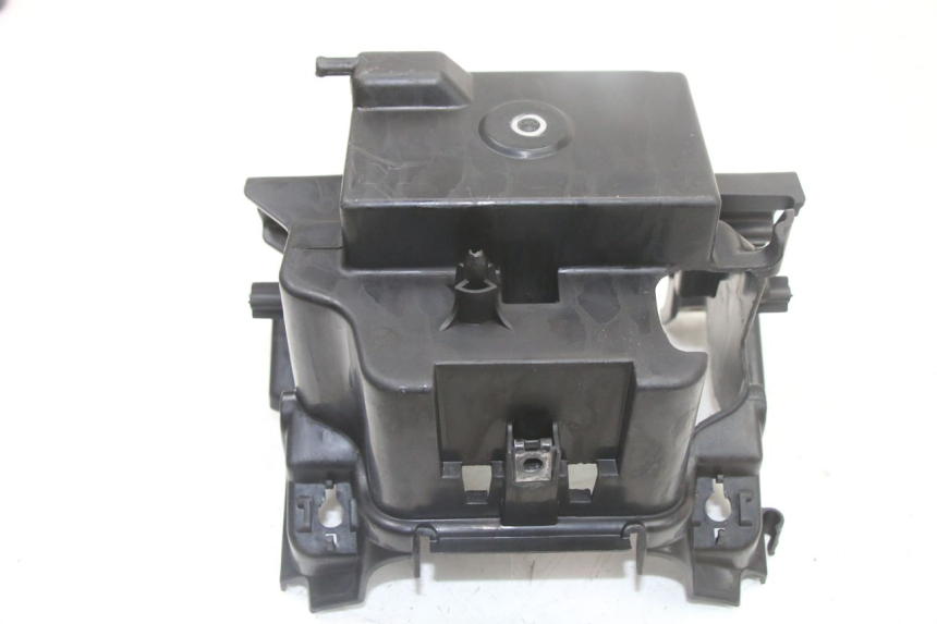 photo de SUPORTE DE BATERIA HONDA PCX (JF57/JF64) 125 (2014 - 2018) - Vista geral