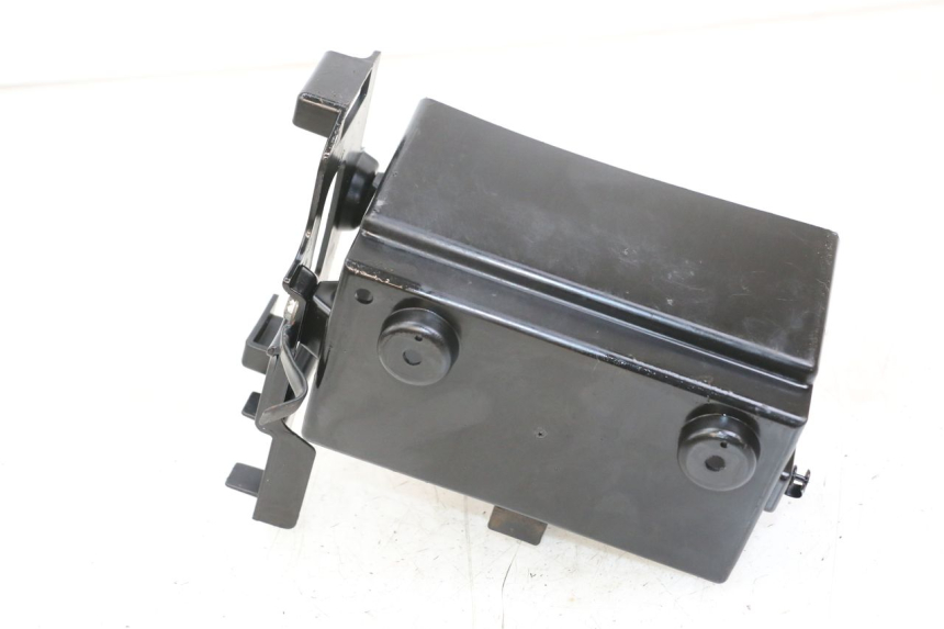 photo de SUPORTE DE BATERIA KAWASAKI GTR 1000 (1994 - 2004) - Detalhe da peça