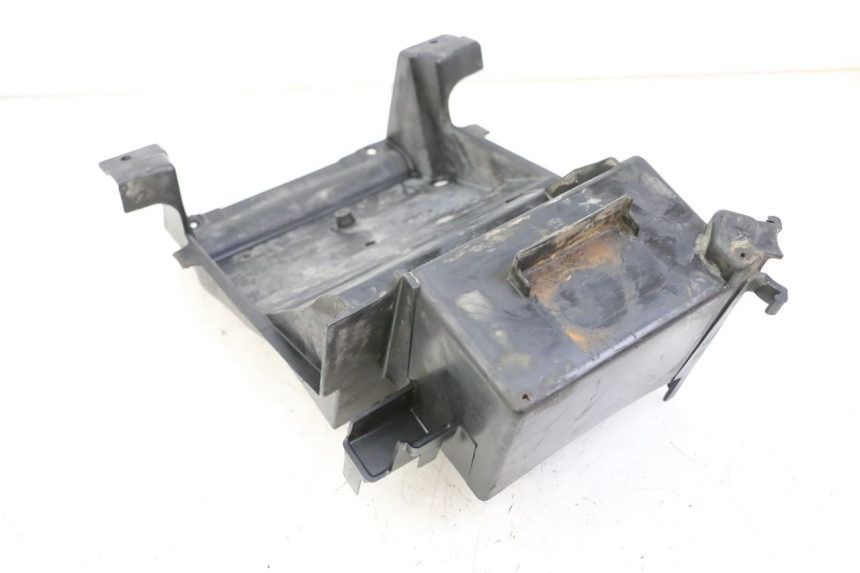photo de CAIXA DE BATERIA KAWASAKI ZR7 ZR-7 S 750 (1999 - 2004) - Outro ângulo de visão