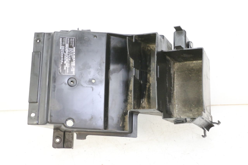 photo de CAIXA DE BATERIA KAWASAKI ZR7 ZR-7 S 750 (1999 - 2004) - Vista geral