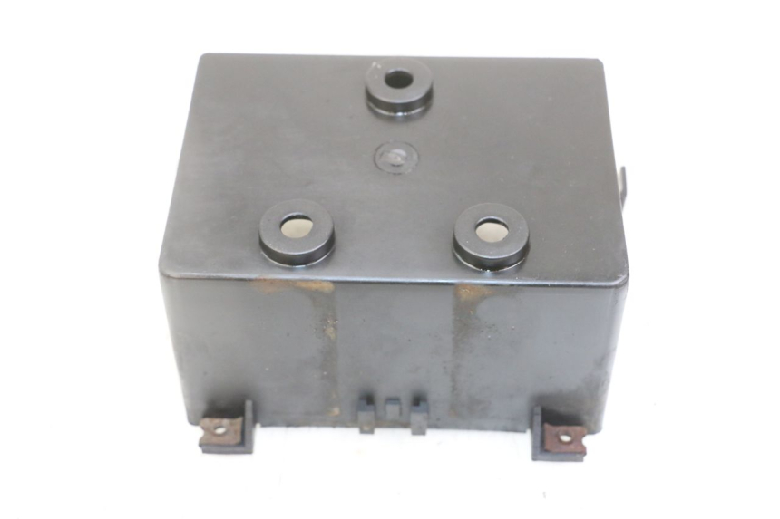photo de SUPORTE DE BATERIA KYMCO DINK 4T 50 (2007 - 2018) - Detalhe da peça