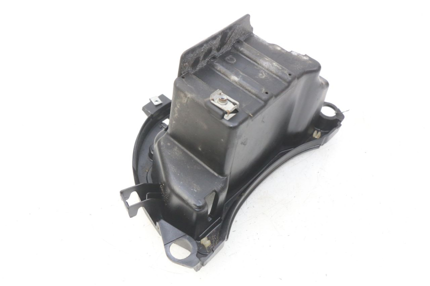 photo de SUPORTE DE BATERIA PIAGGIO LIBERTY IGET 4T 50 (2015 - 2020) - Zoom do estado de desgaste