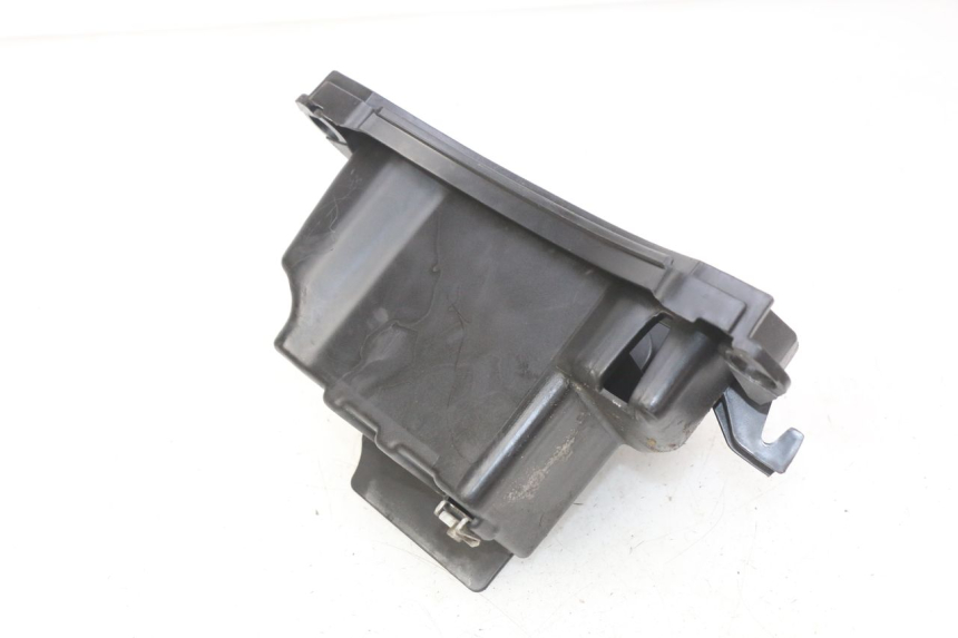 photo de SUPORTE DE BATERIA PIAGGIO LIBERTY IGET 4T 50 (2015 - 2020) - Zoom do estado de desgaste