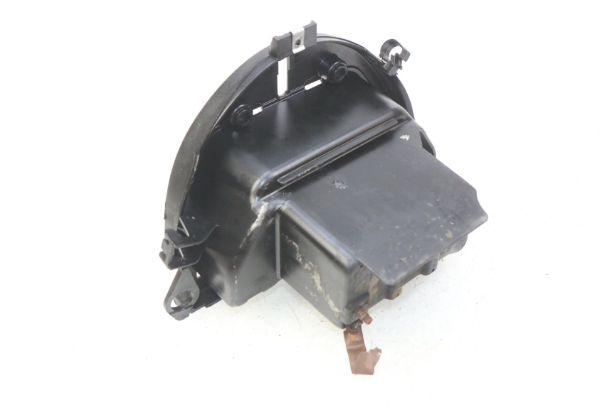 photo de SUPORTE DE BATERIA PIAGGIO LIBERTY IGET S 125 (2016 - 2020) - Zoom do estado de desgaste