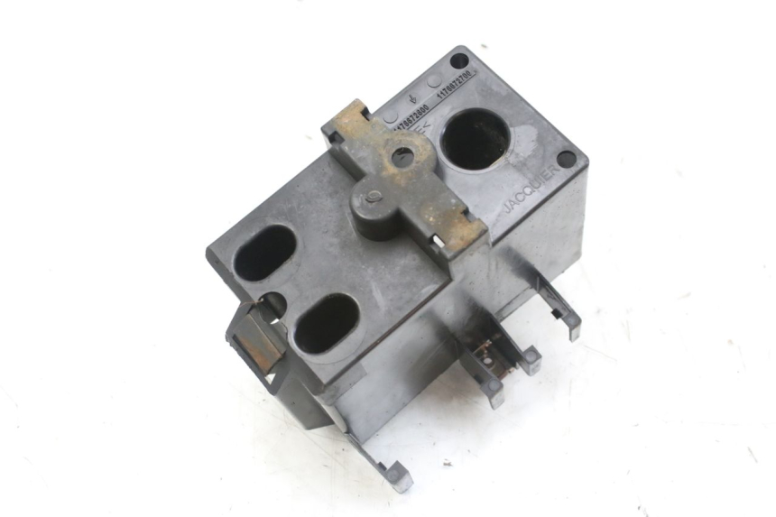 photo de CAIXA DE BATERIA PEUGEOT LUDIX 50 (2008 - 2017) - Outro ângulo de visão