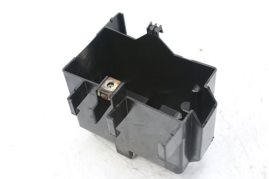 photo de CAIXA DE BATERIA PEUGEOT LUDIX 50 (2008 - 2017) - Pontos de fixação