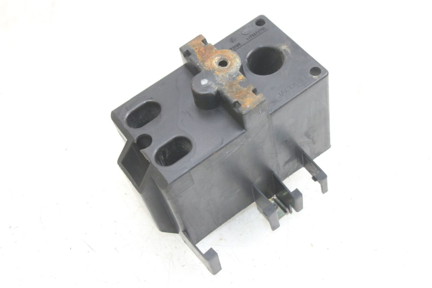 photo de SUPORTE DE BATERIA PEUGEOT LUDIX 50 (2005 - 2007) - Detalhe da peça