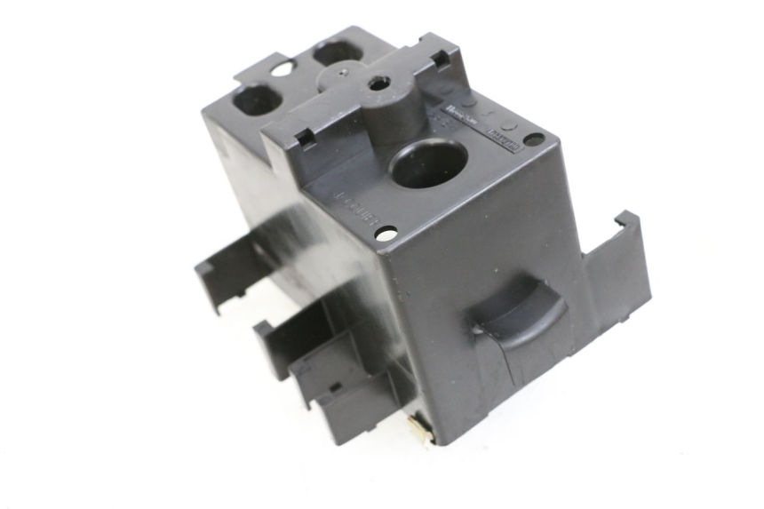 photo de SUPORTE DE BATERIA PEUGEOT LUDIX 50 (2005 - 2007) - Detalhe da peça