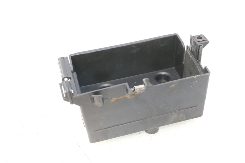 photo de SUPORTE DE BATERIA KYMCO LIKE 4T 50 (2019 - 2025) - Outro ângulo de visão