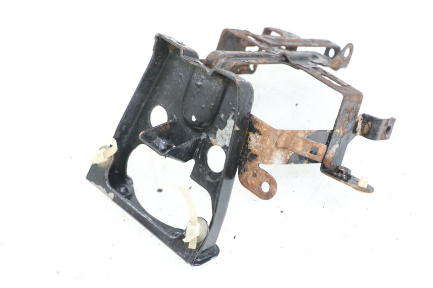 photo de SUPORTE DE BATERIA HONDA NHX LEAD 110 (2008 - 2010) - Detalhe da peça