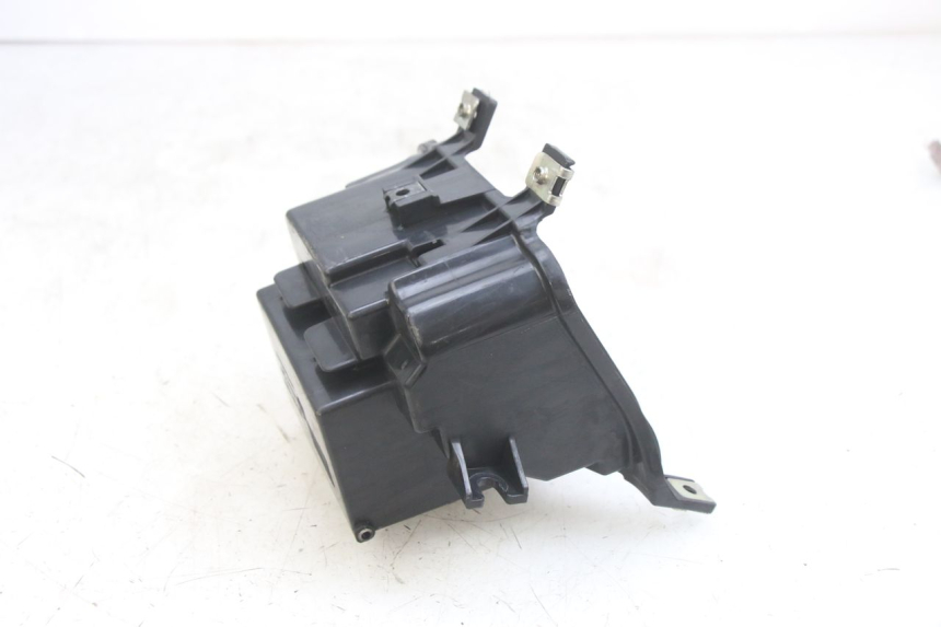 photo de CAIXA DE BATERIA HONDA PCX (JF47) 125 (2012 - 2013) - Detalhe da peça