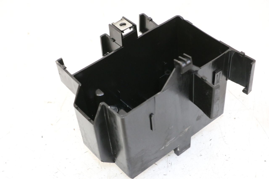 photo de CAIXA DE BATERIA PEUGEOT LUDIX 50 (2008 - 2017) - Ampliação técnica