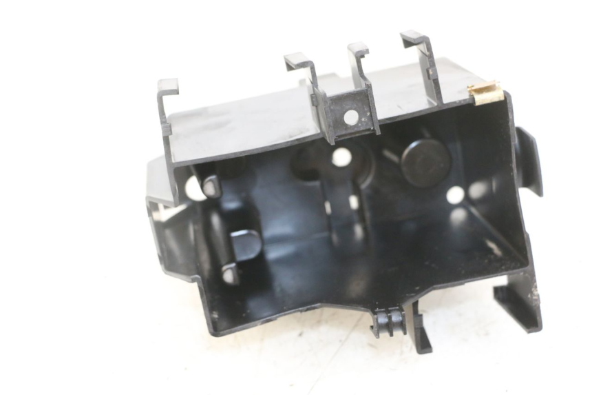photo de SUPORTE DE BATERIA PEUGEOT LUDIX ONE 50 (2005 - 2008) - Zoom do estado de desgaste