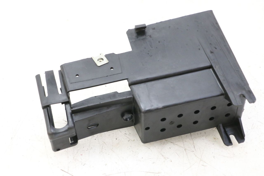 photo de CAIXA DE BATERIA PEUGEOT TREKKER TKR 50 (2005 - 2014) - Detalhe da peça