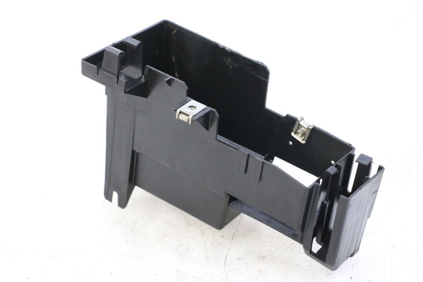 photo de CAIXA DE BATERIA PEUGEOT TREKKER TKR 50 (2005 - 2014) - Outro ângulo de visão