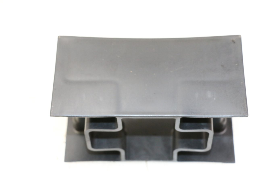 photo de SUPORTE DE BATERIA PIAGGIO NRG POWER PUREJET 50 (2018 - 2021) - Detalhe da peça