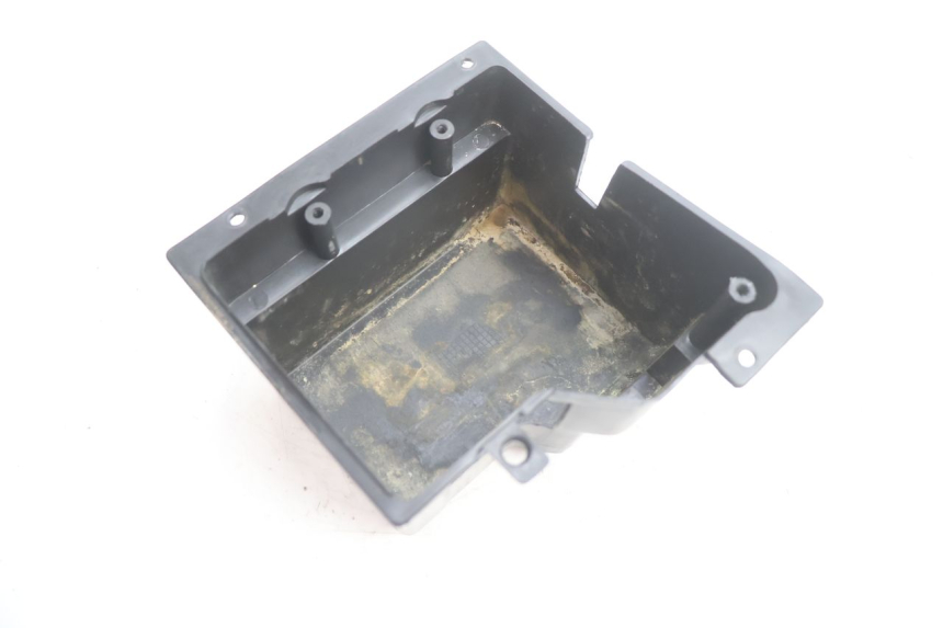 photo de SUPORTE DE BATERIA TNT MOTOR ROMA 10' 2T 50 (2011 - 2018) - Detalhe da peça