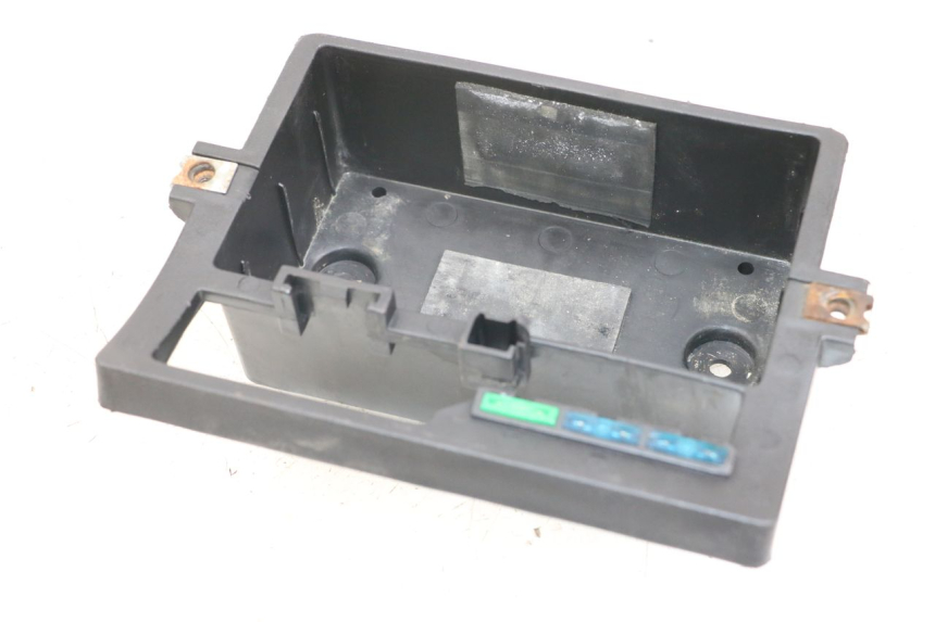 photo de SUPORTE DE BATERIA DAELIM S3 125 (2010 - 2017) - Zoom do estado de desgaste