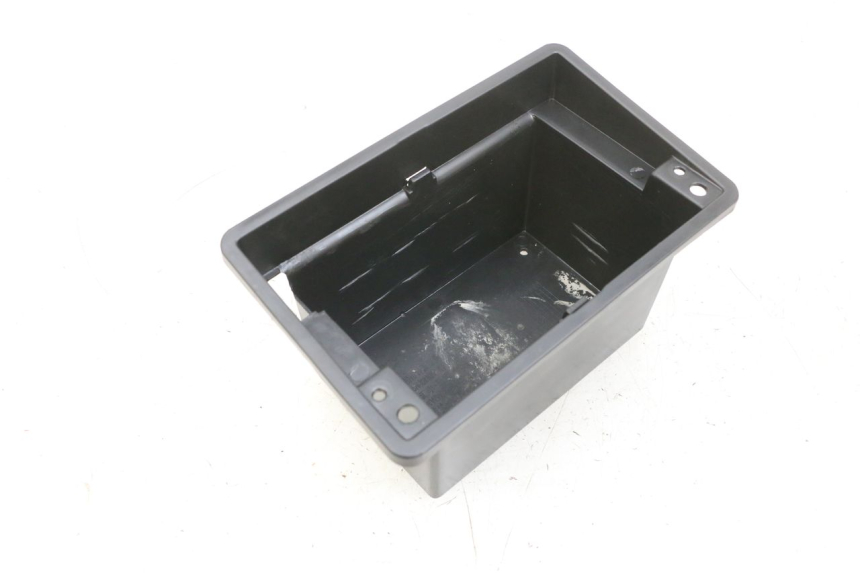 photo de SUPORTE DE BATERIA JM MOTORS SANTANA EVO 50 (2024 - 2026) - Vista principal