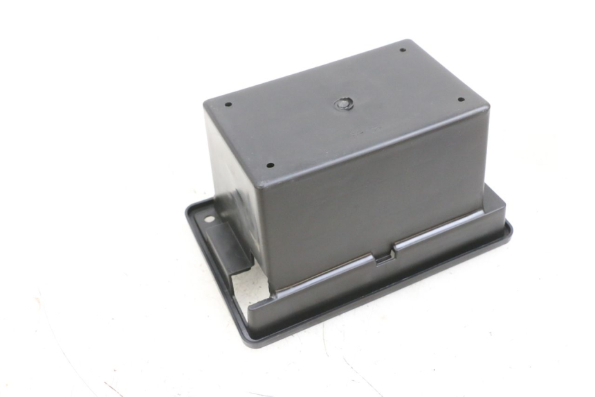 photo de SUPORTE DE BATERIA JM MOTORS SANTANA EVO 50 (2024 - 2026) - Detalhe da peça