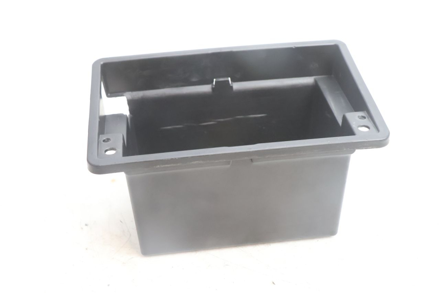 photo de SUPORTE DE BATERIA JM MOTORS SANTANA EVO 50 (2024 - 2026) - Vista principal