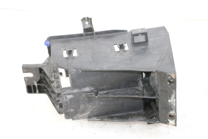 photo de SUPORTE DE BATERIA PEUGEOT SATELIS 250 (2006 - 2012) - Detalhe da peça