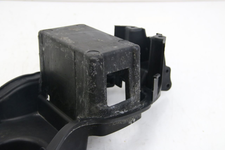 photo de SUPORTE DE BATERIA APRILIA SCARABEO 4T 50 (2009 - 2017) - Inspeção visual