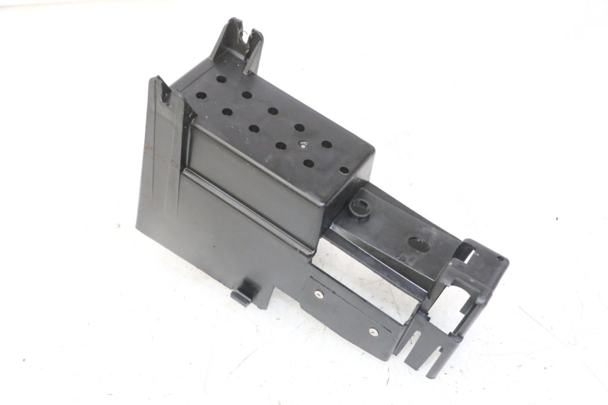 photo de CAIXA DE BATERIA PEUGEOT SPEEDFIGHT 2 LC 50 (2000 - 2009) - Detalhe da peça