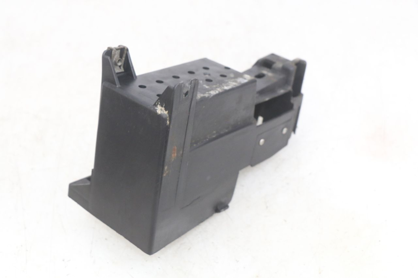 photo de SUPORTE DE BATERIA PEUGEOT SPEEDFIGHT LC 50 (1996 - 2002) - Detalhe da peça
