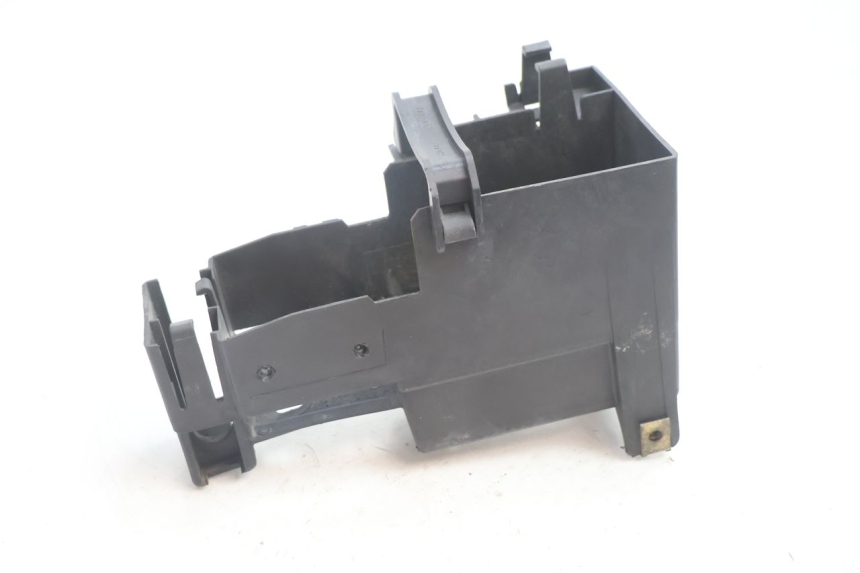 photo de SUPORTE DE BATERIA PEUGEOT SPEEDFIGHT LC 50 (1996 - 2002) - Detalhe da peça