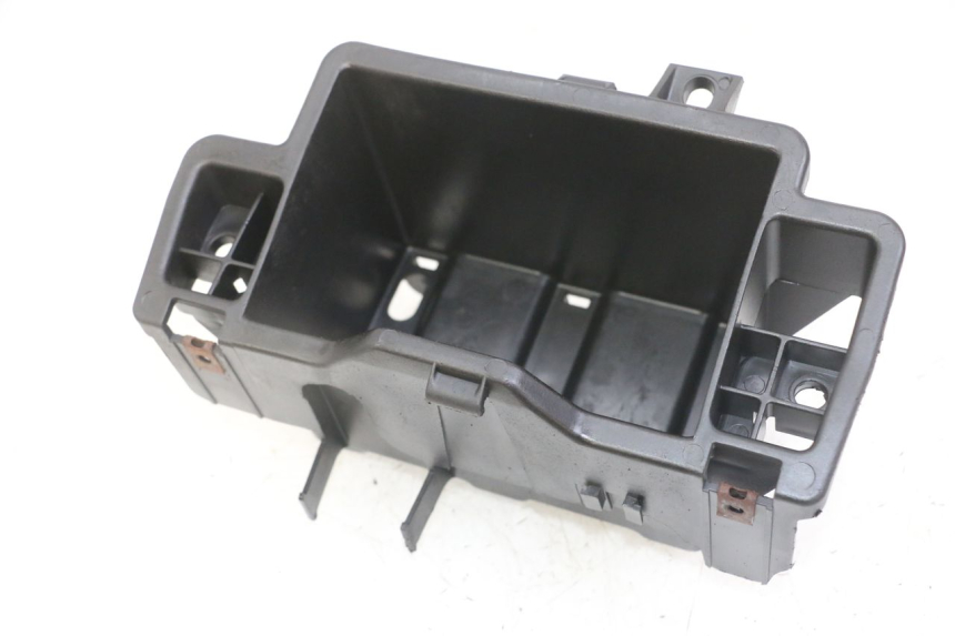 photo de SUPORTE DE BATERIA PIAGGIO SUPER LX 125 (2000 - 2003) - Vista principal