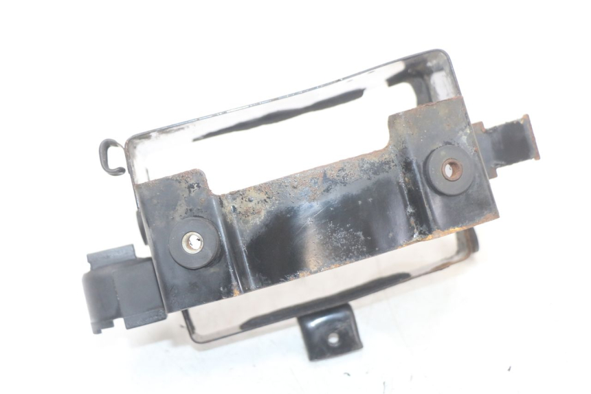 photo de SUPORTE DE BATERIA SUZUKI GS F 500 (2004 - 2007) - Pontos de fixação