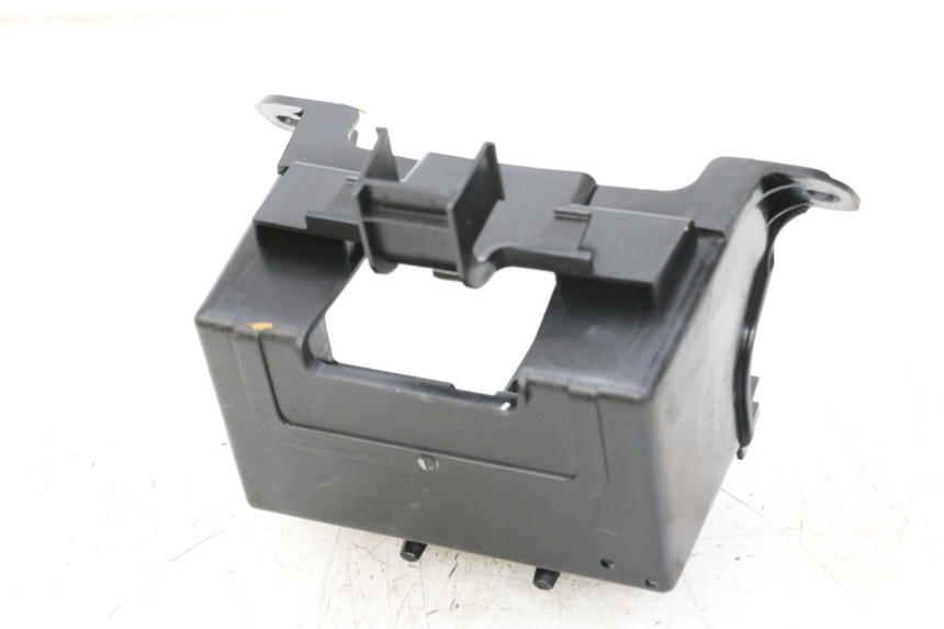 photo de SUPORTE DE BATERIA SUZUKI GSX F GSXF 650 (2007 - 2015) - Outro ângulo de visão