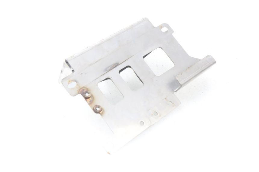 photo de SUPORTE DE BATERIA YAMAHA TDM ABS 900 (2002 - 2014) - Zoom do estado de desgaste