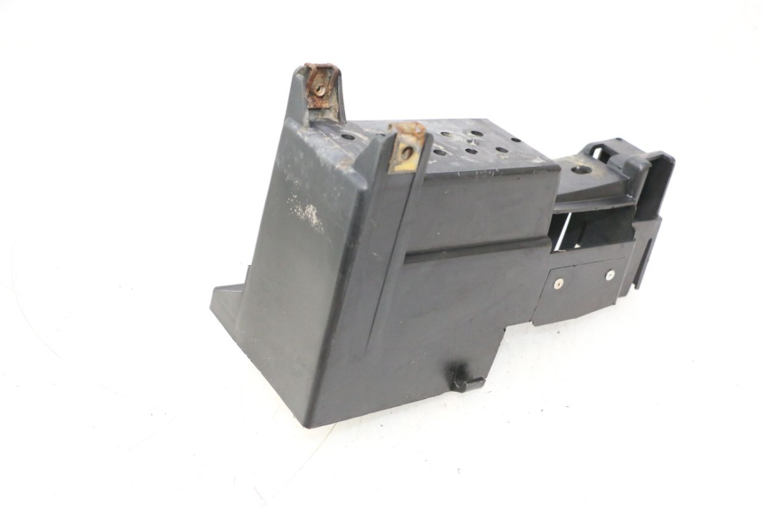 photo de CAIXA DE BATERIA PEUGEOT TREKKER 50 (1995 - 2004) - Detalhe da peça